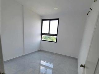 Cho thuê căn hộ dgold dt 64m2 gồm 2pn2wc.
máy lạnh 2 cái giường, tủ quần áo. giá 5,5tr/ cọc 1