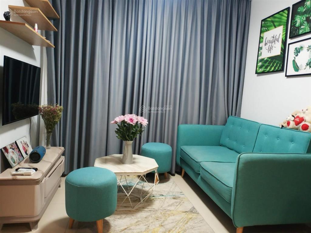 Căn 68m2 the pegasuite  nt cơ bản có máy lạnh, bếp, tủ lạnh máy giặt và một số đồ gỗ giá thuê 11,5