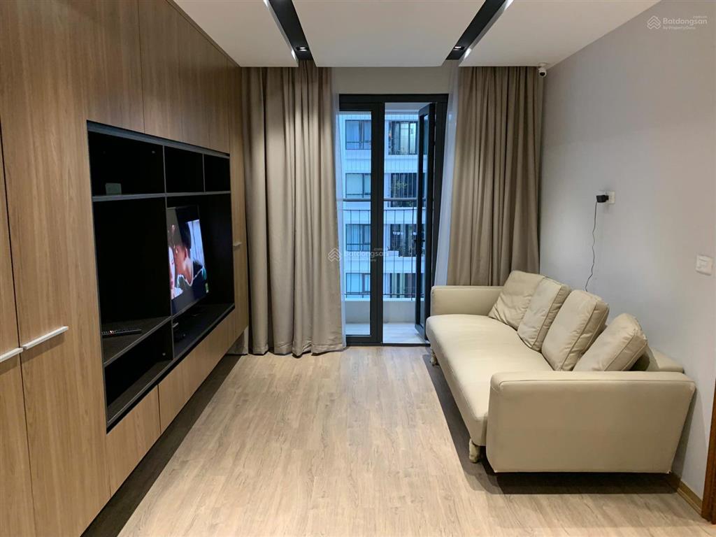 Tôi chính chủ bán căn hộ ban công nam view thẳng hồ ngoại giao đoàn tầng trung bán cho người mua ở