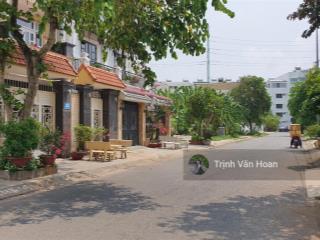 Bán đất khu 1  8x17,5  140m2  105 tr/m2  0908 947 ***
