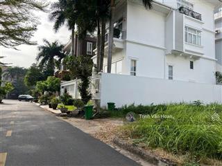 ( giảm 5 tỷ) bán đất khu biệt thự river mark  220 trần não  300m2  0908 947 ***