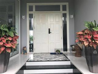 Biệt thự thảo điền gần sông sg  214m2  50 tỷ  0908 947 ***