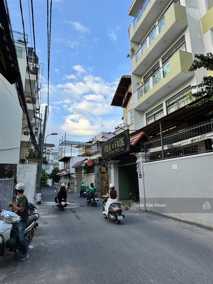 200m2 đất mặt tiền kinh doanh 7 tầng gần xuân thủy  0908 947 ***