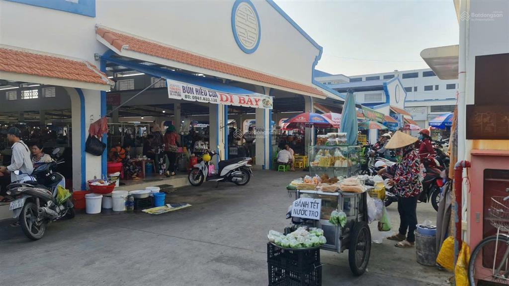 Bán nhà mặt phố 195m2, 11,15 tỷ tại khu nhà đại lộ đông tây đang cho thuê 20tr/tháng