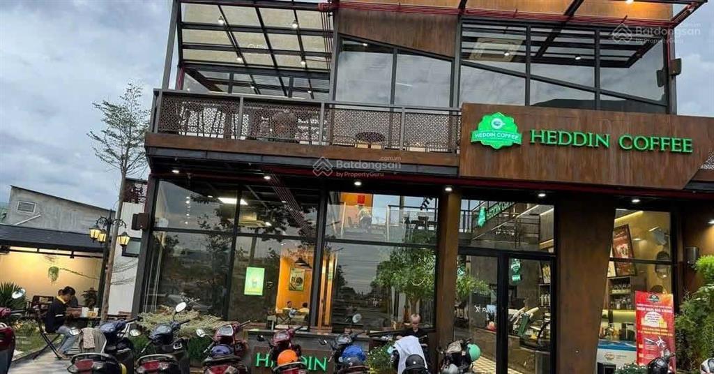 Bán nhà mặt phố 195m2, 11,15 tỷ tại khu nhà đại lộ đông tây đang cho thuê 20tr/tháng