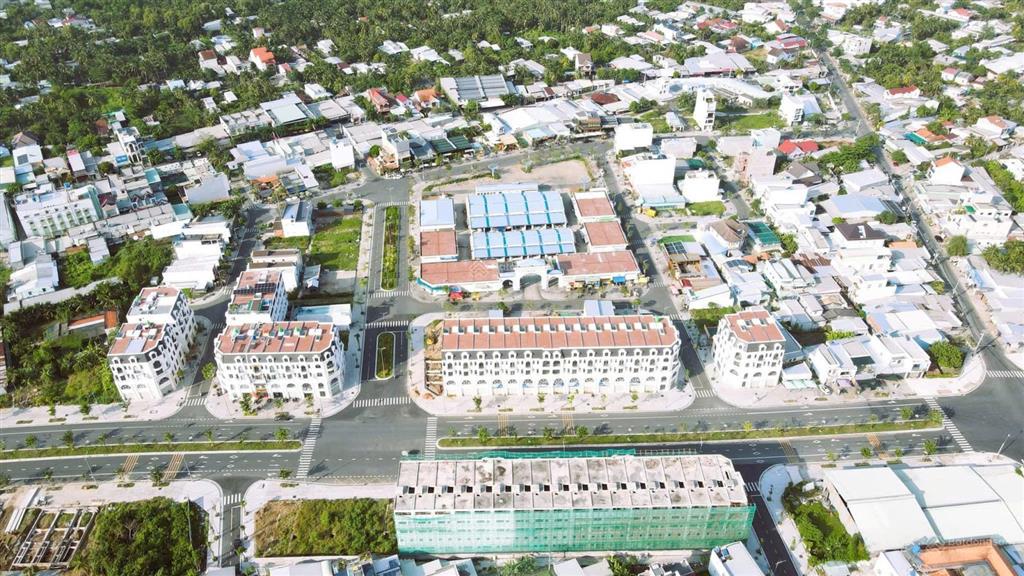 Bán nhà mặt phố 195m2, 11,15 tỷ tại khu nhà đại lộ đông tây đang cho thuê 20tr/tháng