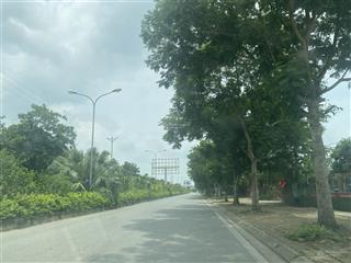 Cho thuê 1000m2 đất bãi mặt đường lớn tại làng nghề kiêu kỵ gia lâm hn, giá 10.5tr/th  0902 132 ***