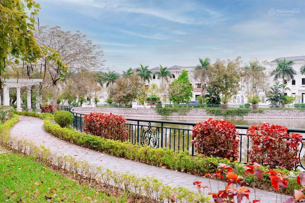 Biệt thự 318m2, lô góc, khu đô thị vườn cam vinapol, hoài đức, giá đầu tư