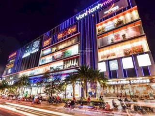 Bán tòa nhà hầm 7 tầng 1000m2 sàn hxh 12m 740/ sư vạn hạnh p12.q10 dt12x20m giá chỉ 60 tỷ
