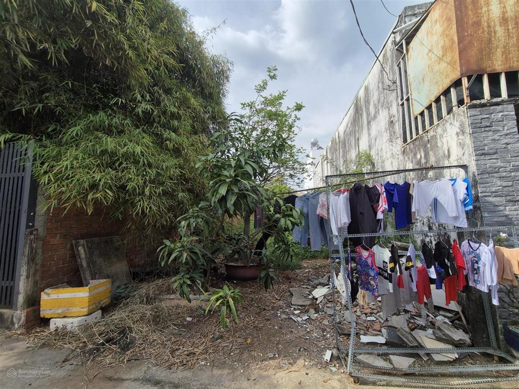 Nhỉnh 3ty đất 6x20=112m2 full thổ 1 xẹt ngắn đông thạnh 3 vô 30m tới đất, sát hương lộ 80b và q12