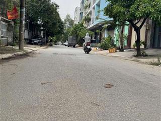 Xưởng tân kỳ tân quý  gần 400m2  nở hậu 20x20  2 tầng