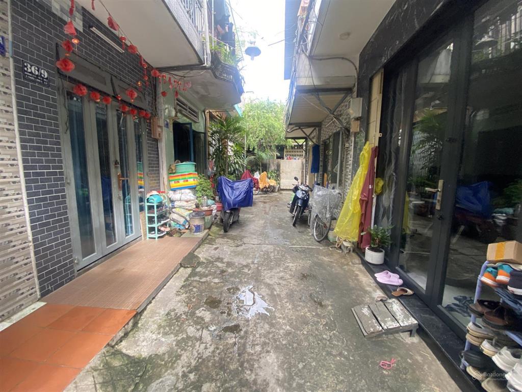 Chính chủ bán gấp nhà số 36/7b đường số 212  đỗ xuân hợp (4mx10m) 37.8m2