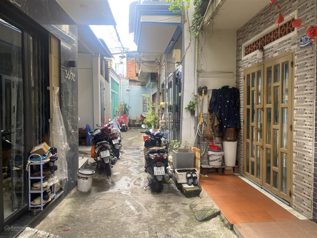 Chính chủ bán gấp nhà số 36/7b đường số 212  đỗ xuân hợp (4mx10m) 37.8m2