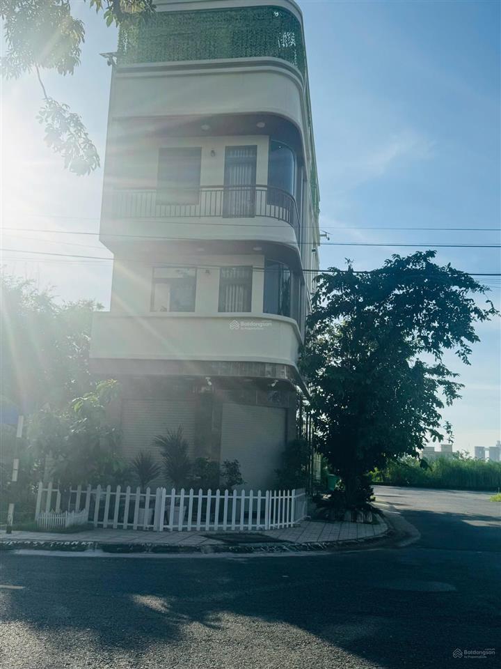 Chính chủ bán nhà góc 2 mt phạm thực duật  thạnh mỹ lợi, có thang máy, nhà đẹp sang trọng