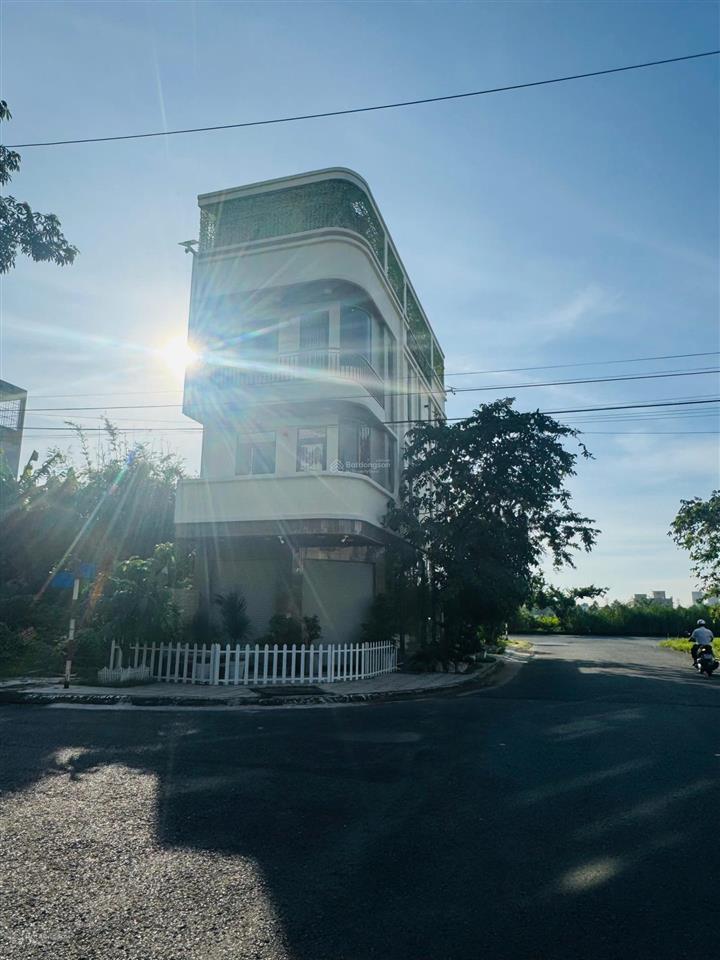 Chính chủ bán nhà góc 2 mt phạm thực duật  thạnh mỹ lợi, có thang máy, nhà đẹp sang trọng