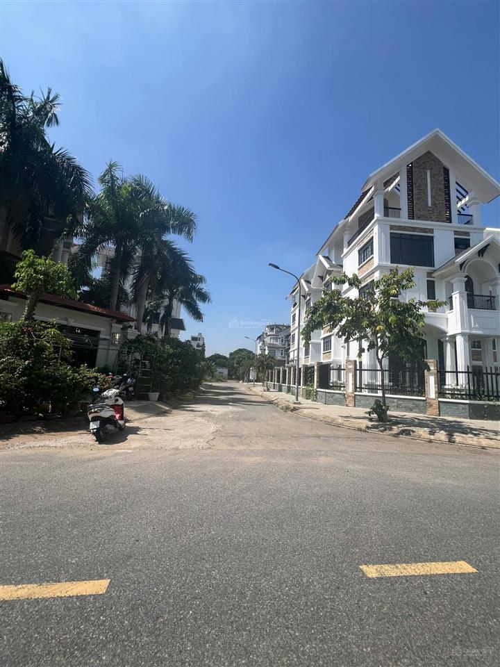 Bán gấp lô đất biệt thự góc 2 mặt tiền khu thạnh mỹ lợi giá 150tr/m2, 397,5m2 gần sông sài gòn