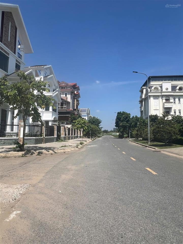 Bán gấp lô đất biệt thự góc 2 mặt tiền khu thạnh mỹ lợi giá 150tr/m2, 397,5m2 gần sông sài gòn