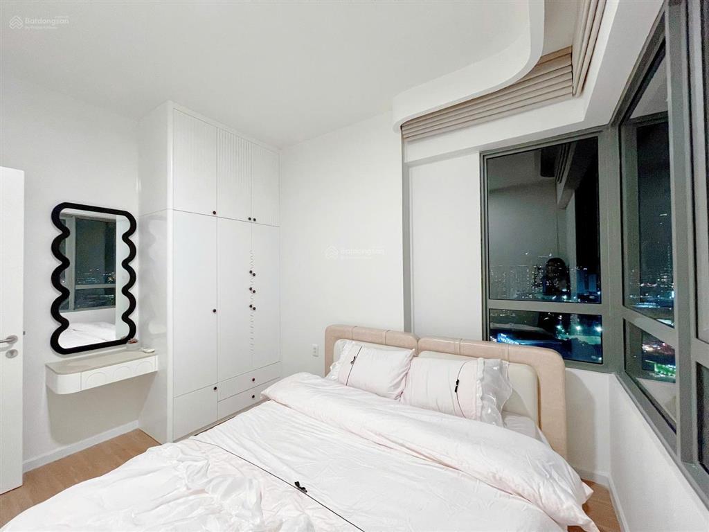 Bán căn hộ 3pn tháp t5 dự án masteri thảo điền, hỗ trợ vay 80%.  0936 721 *** mr. hoài