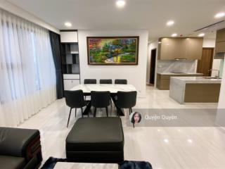 Kingdom cho thuê 3pn 2wc 102m2 full 32 triệu, có suất oto,căn góc view xịn quận 10