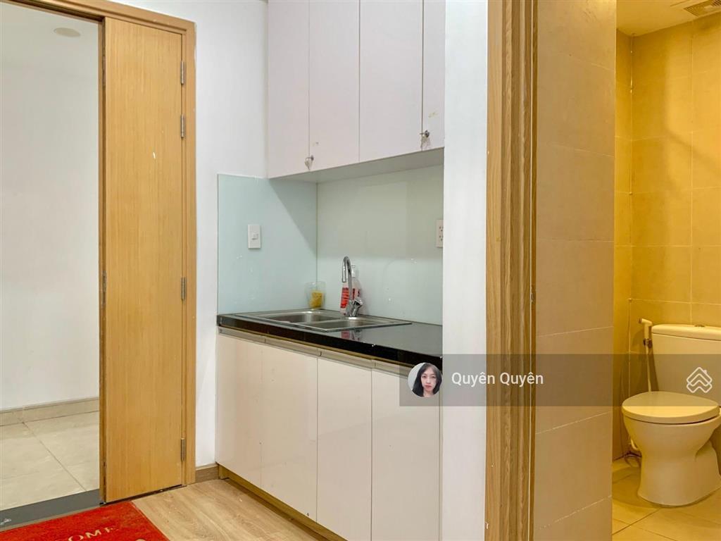 Officetel 45m2 rẻ  14 triệu chỉ có 1 căn duy nhất, giờ giấc tự do charmington quận 10