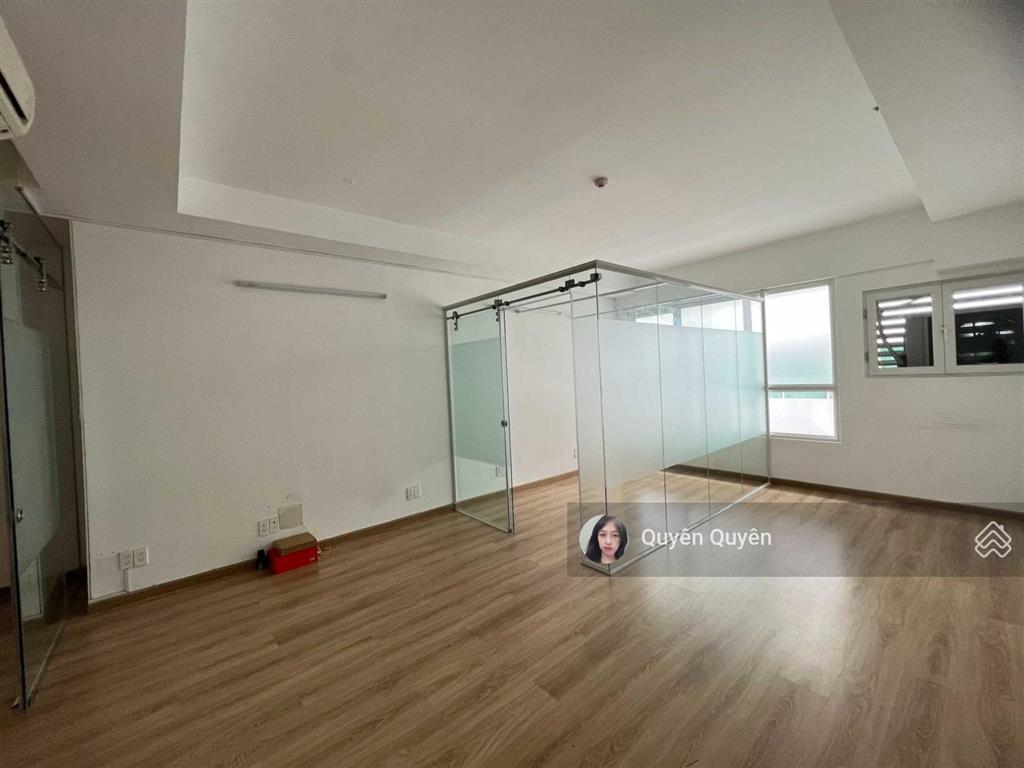 Officetel 45m2 rẻ  14 triệu chỉ có 1 căn duy nhất, giờ giấc tự do charmington quận 10