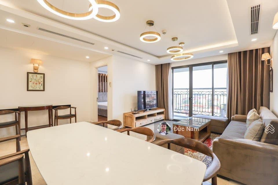 Bán chcc thành công tower  57 láng hạ, 145m2 3 phòng ngủ, đồ cơ bản, giá 90tr/m2.  0983 951 ***