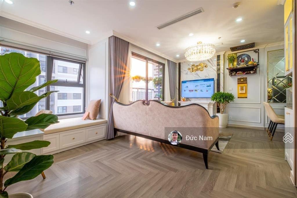 Căn hộ cc 2pn 2wc tại vinhomes metropolis liễu giai, 18 tỷ, 72,6m2 chính chủ hàng hot