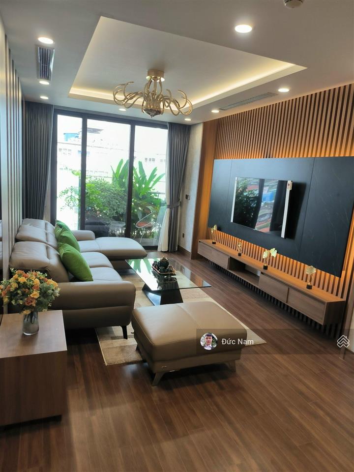 Chính chủ nhờ cho thuê chcc green diamond  93 láng hạ, đống đa, 86m2 2pn, đồ cơ bản, giá chỉ 21tr