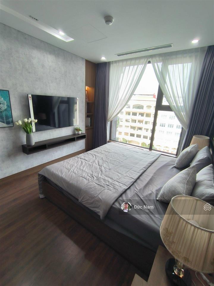 Chính chủ nhờ cho thuê chcc green diamond  93 láng hạ, đống đa, 86m2 2pn, đồ cơ bản, giá chỉ 21tr