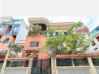 Biệt thự vip phan xích long chính chủ lâu đời xây dựng kiên cố  xe hơi ngủ nhà  dt khủng 210m2