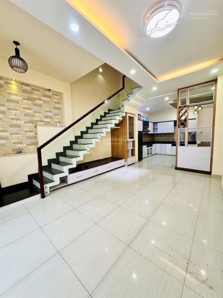 Nguyễn đình chính, phú nhuận  gần nguyễn văn trỗi  60m2  nhà 4 tầng