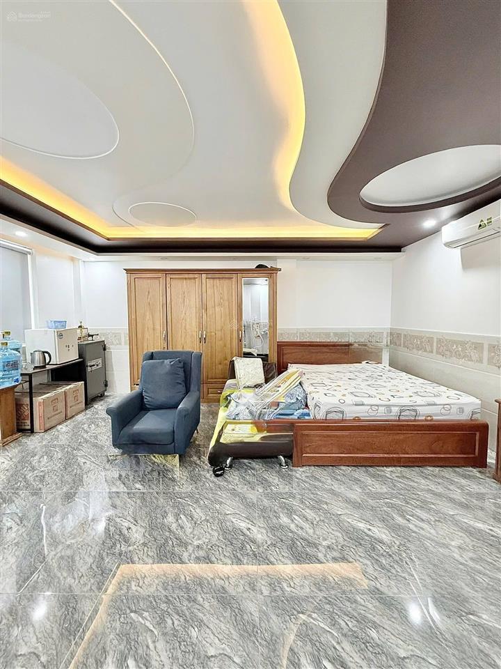 Building mặt tiền vừa ở vừa kinh doanh ngay chợ tân sơn nhất, cc hà đô  sát bên sân bay  130m2