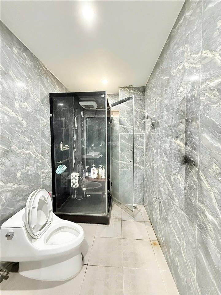 Building mặt tiền vừa ở vừa kinh doanh ngay chợ tân sơn nhất, cc hà đô  sát bên sân bay  130m2