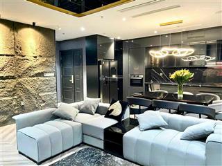 Chính chủ bán căn hộ babylon âu cơ, dt 50m2. 1pn, 1wc giá 3tỷ sổ hồng.  0934 144 *** hương