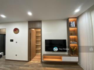Từ cđt  đặc biệt 1 căn 2pn trục số 12  dt 77,5m2 view pháo hoa  full nội thất  chỉ 3,x tỷ