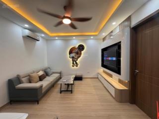 Chủ cần tiền bán gấp căn 2 phòng ngủ 2 vệ sinh tầng trung toà vp5  bán đảo linh đàm, full mới