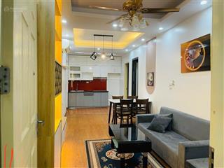 Căn 2 phòng ngủ 1 vệ sinh toà hh3 linh đàm  hoàng mai, nhà full mới, tầng trung, giá bán 2,0x tỷ