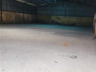 Cho thuê kho 400m cont đỗ cửa điện 3fa, nhà vệ sinh đấy đủ thanh trì chỉ 24 triệu