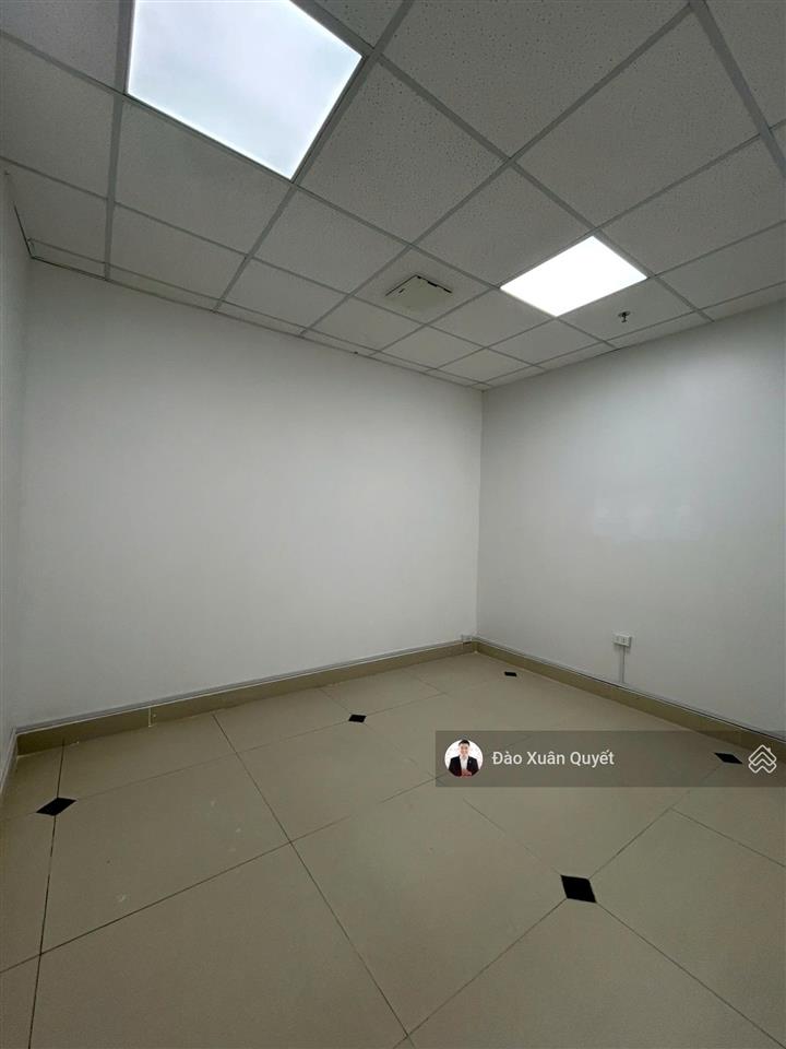 Văn phòng 68m2  giá chỉ 205k/m2. bao phí quản lý, vào hoạt động ngay