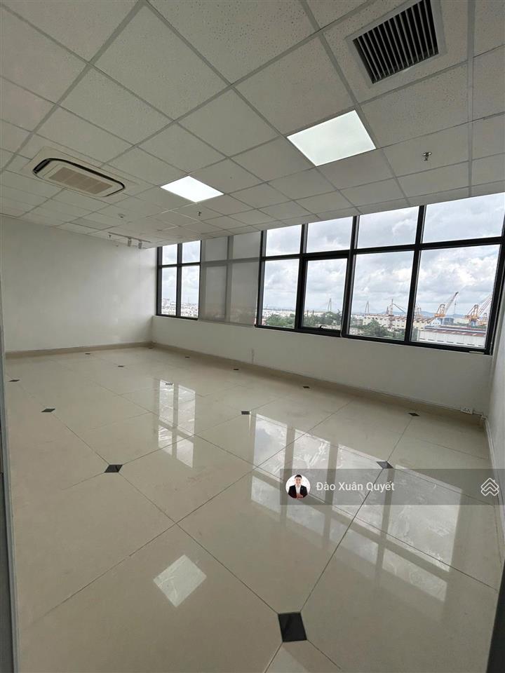 Văn phòng 68m2  giá chỉ 205k/m2. bao phí quản lý, vào hoạt động ngay
