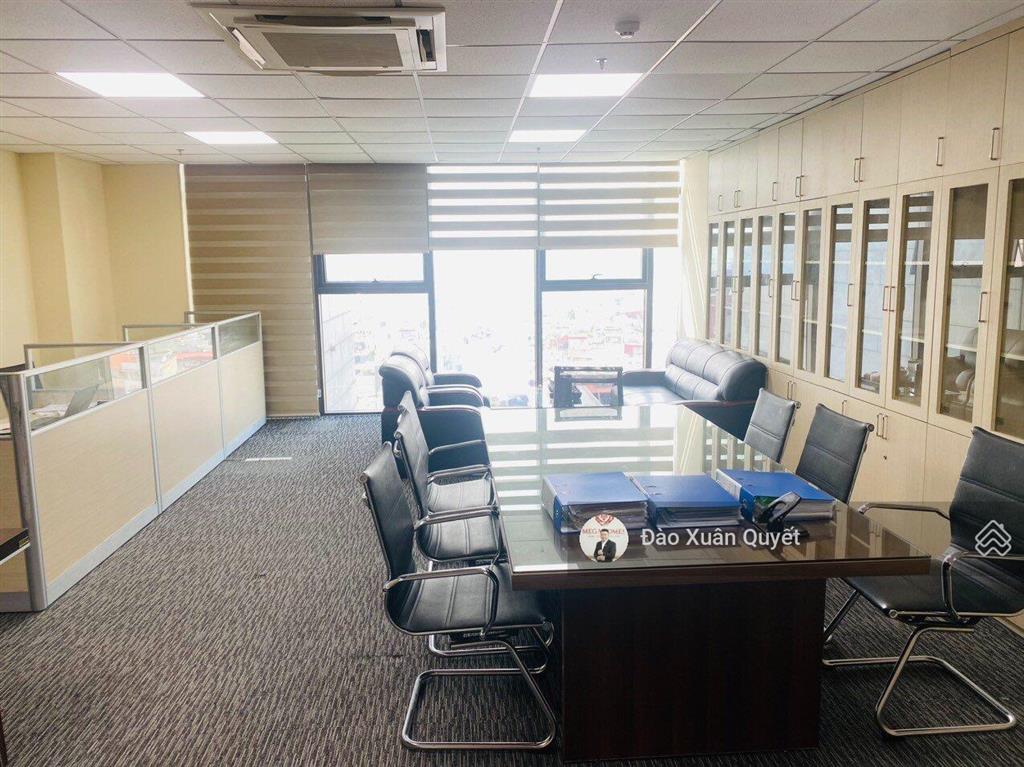 Bql cho thuê văn phòng tòa nhà trung tâm giá chỉ 216,000vnđ/m2/th. 265m2