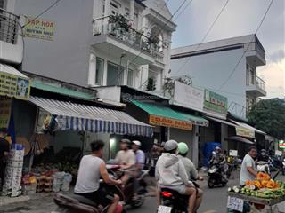 Nhà đẹp 3 tầng mặt tiền ngay chợ giãn dân, kinh doanh buôn bán sầm uất