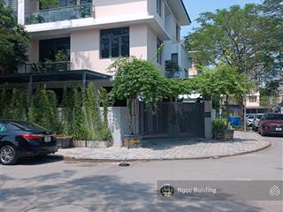 Chính chủ cho thuê gấp biệt thự kđt dương nội. dt 315m x 4t. giá 32 triệu. lô góc mt 50m
