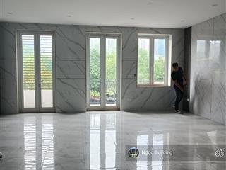 Chính chủ cần cho thuê gấp mặt bằng kinh doanh mặt phố 160a thanh bình  mỗ lao. giá 9 triệu