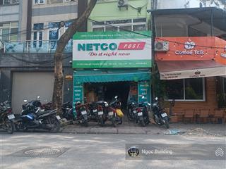 Cho thuê nhà liền kề 4 ngõ 2 trung kính  cầu giấy. dt 62m x 6t. giá 21 triệu