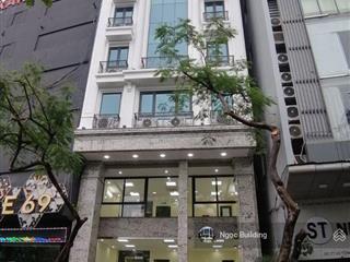 Cần cho thuê gấp toà nhà mặt phố số 10a trung hoà. dt 168m x 7,5t. thang máy. giá 98 triệu