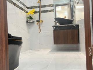 Bán căn đẹp! tòa 34t trung hòa nhân chính, 131m2, 3pn, 9 tỷ  0975 118 ***
