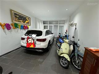Cho thuê nhà nguyên căn 31/4 hoàng việt, phường 4, quận tân bình