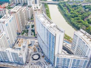 Bán căn hộ tophouse, 153m2, nhà thô xi măng, ô xe hầm định danh, giá 19,5 tỷ, xem nhà 24/7