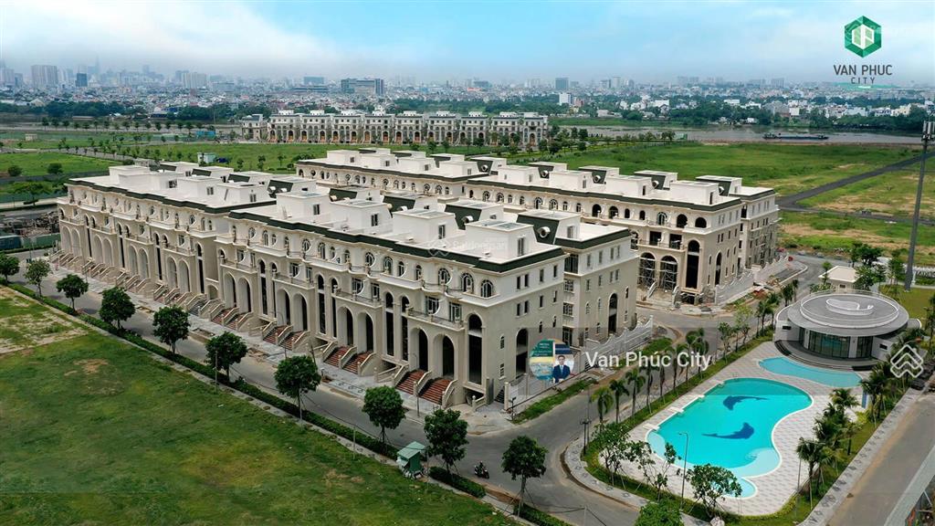 Cần chuyển nhượng căn sunlake vạn phúc 7x23m, rẻ nhất 36 tỷ.  0938 888 ***